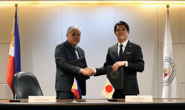 风暴平台官方:菲律宾日本签署协定允许在对方领土上部署军队,外交部回应